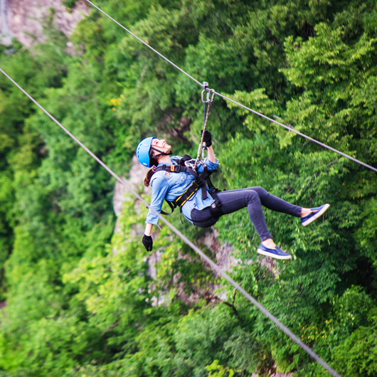 yenokavan zip line in lastiver